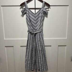 White House Black Market NWT Navy And White‎ Striped Dress Size 4
